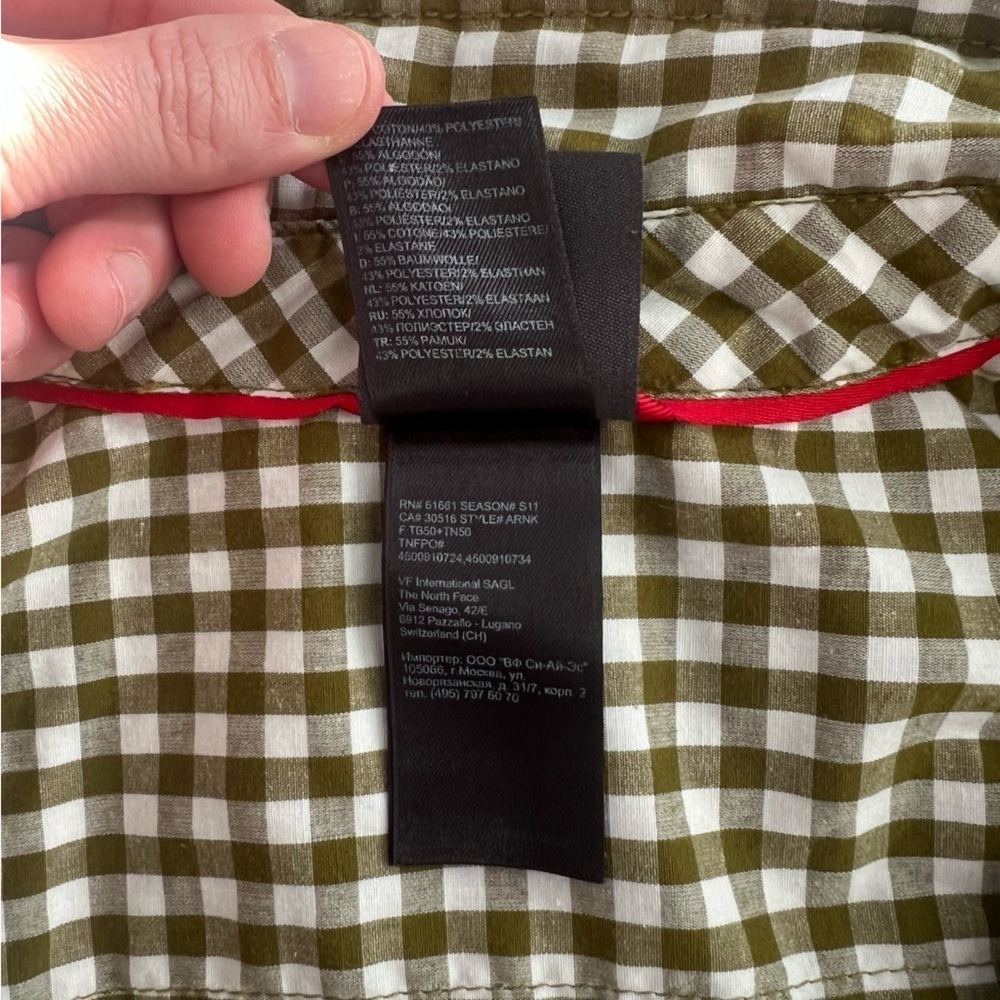 The North Face Men's Green Checkered Shirt Button Down Size Small - Picture 9 of 10
